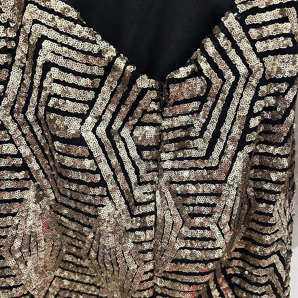 Akira Gold Open Back Sequin NYE dress Size S - Picture 4 of 5